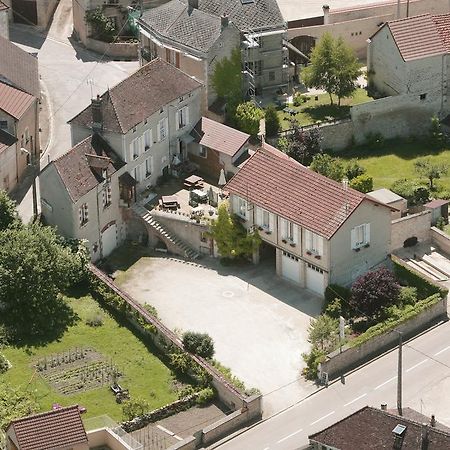 Bed and Breakfast L'Instant Present Pacy-sur-Armancon Екстер'єр фото