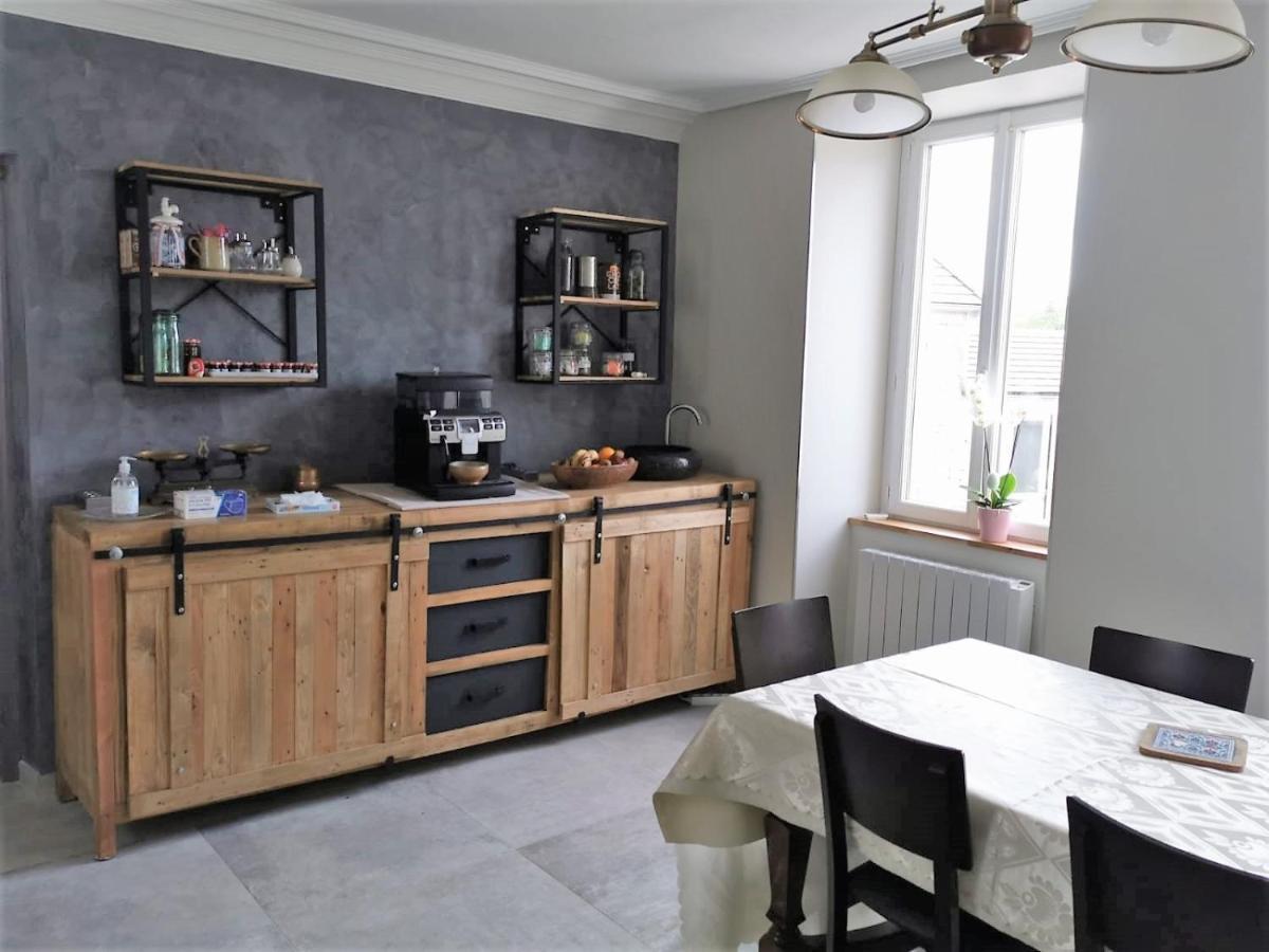 Bed and Breakfast L'Instant Present Pacy-sur-Armancon Екстер'єр фото