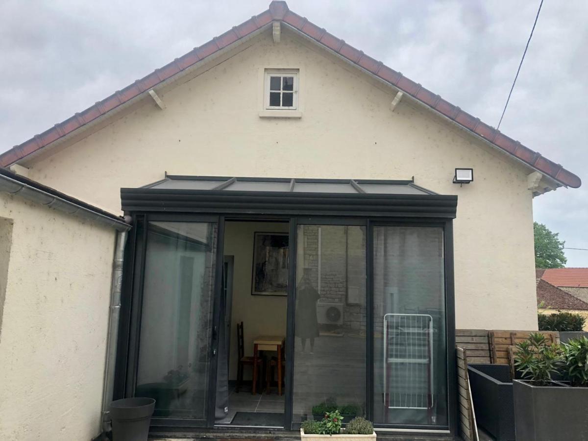 Bed and Breakfast L'Instant Present Pacy-sur-Armancon Екстер'єр фото
