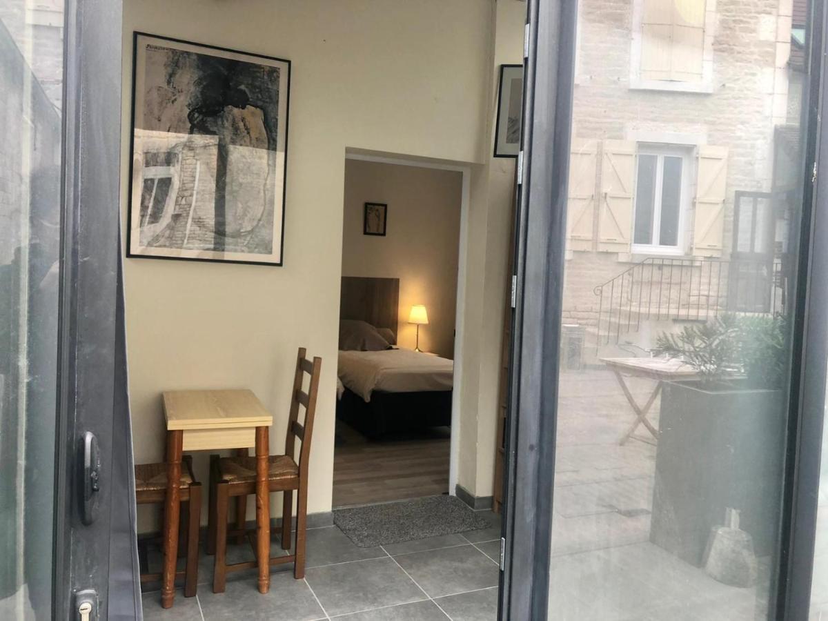 Bed and Breakfast L'Instant Present Pacy-sur-Armancon Екстер'єр фото
