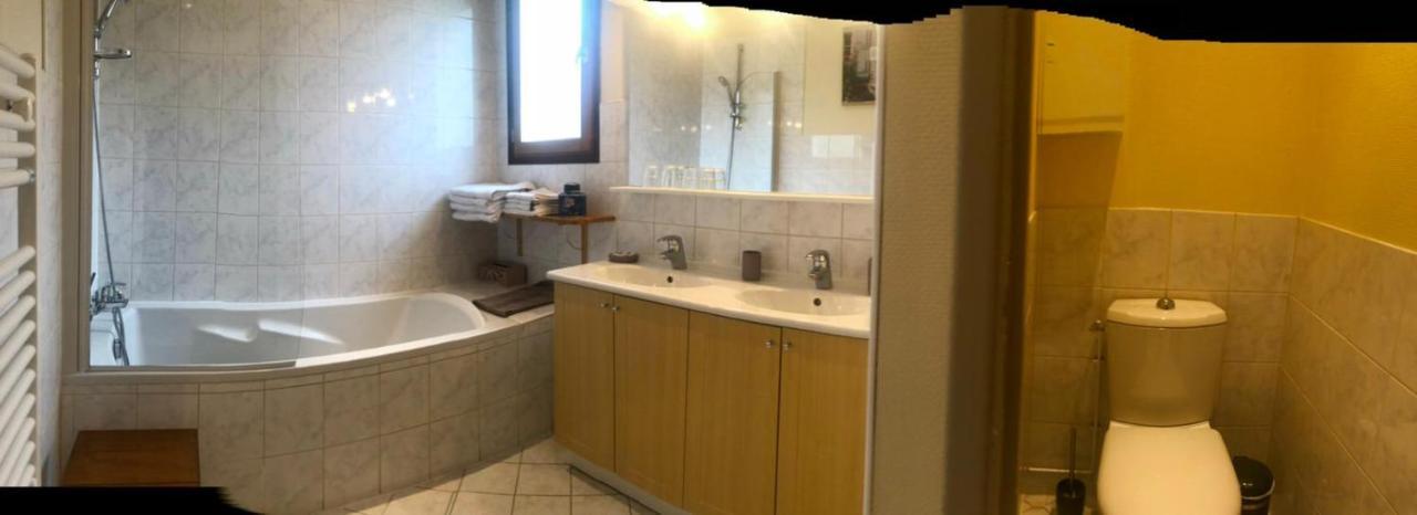 Bed and Breakfast L'Instant Present Pacy-sur-Armancon Екстер'єр фото