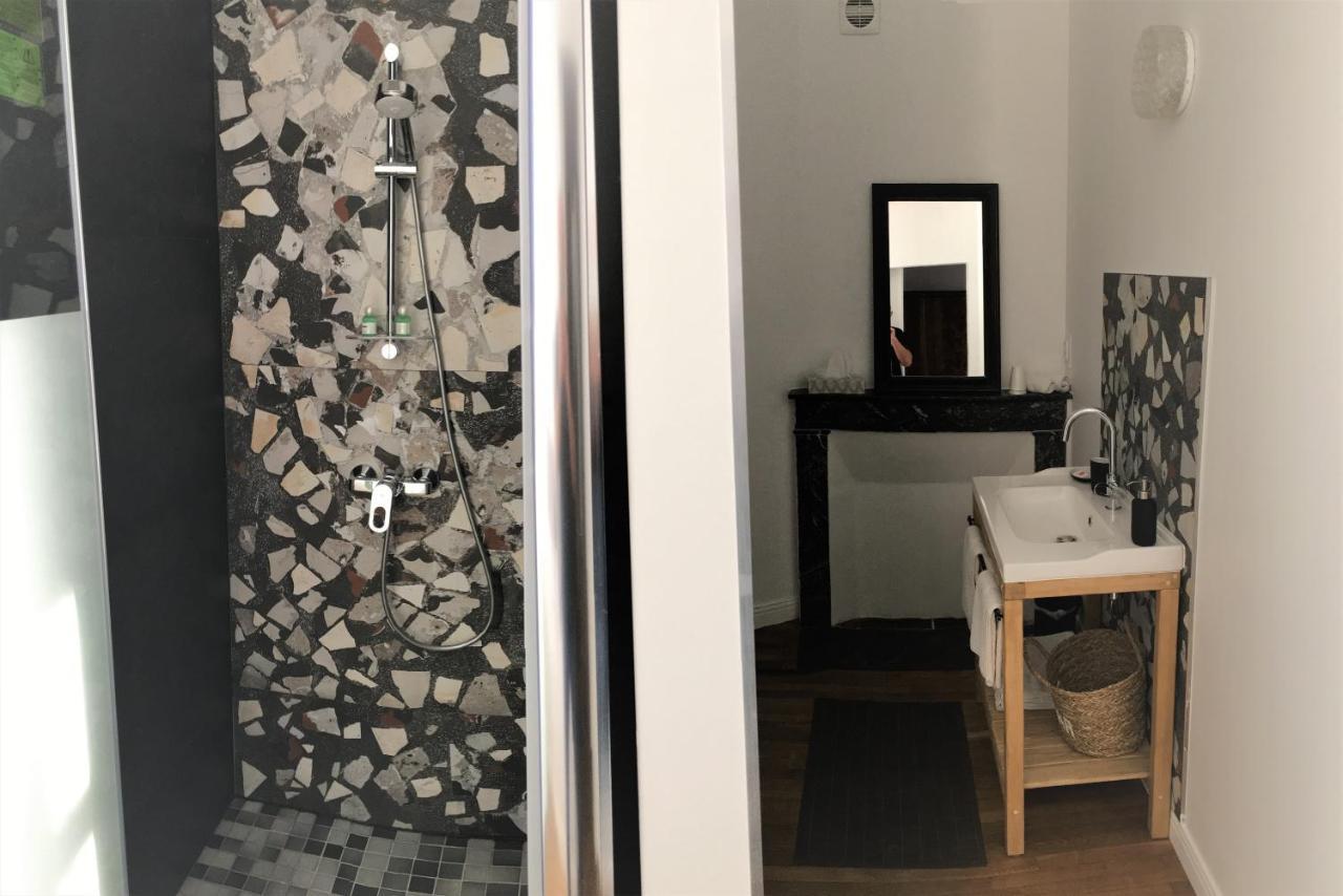 Bed and Breakfast L'Instant Present Pacy-sur-Armancon Екстер'єр фото