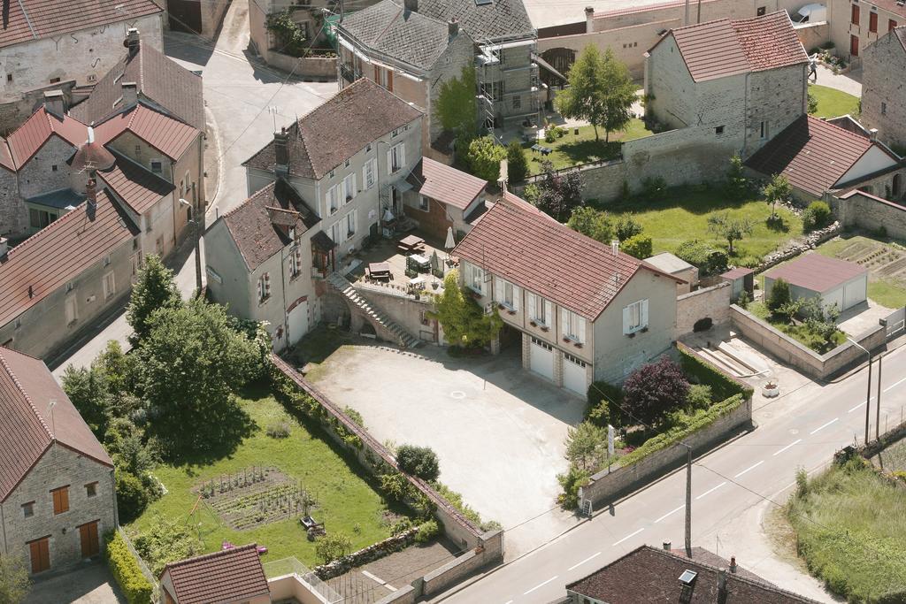 Bed and Breakfast L'Instant Present Pacy-sur-Armancon Екстер'єр фото